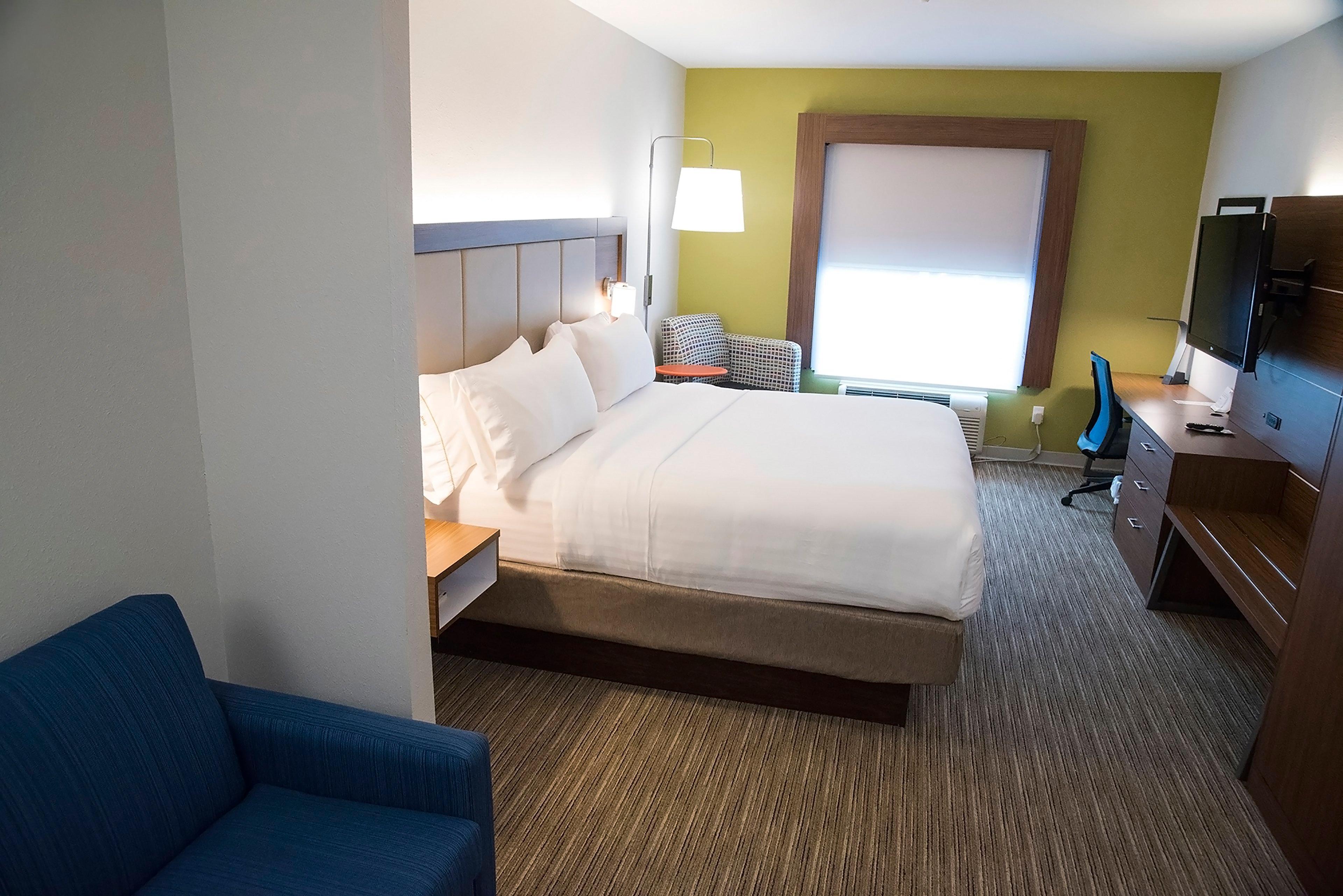 Holiday Inn Express & Suites Alexandria, An Ihg Hotel Экстерьер фото
